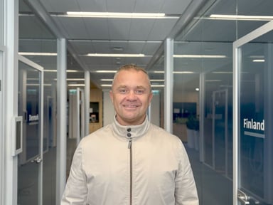 Web_Desktop-Jarek Dzikowicz (people stories campaign)