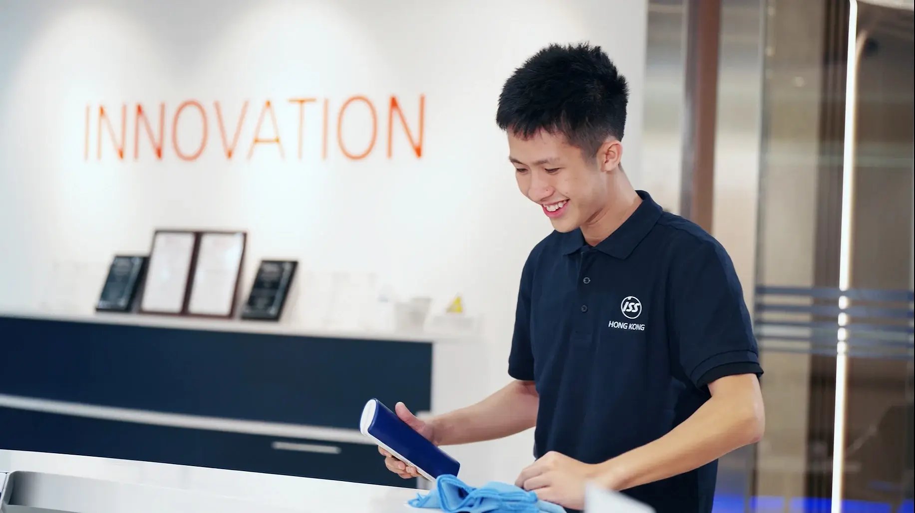 Cleaning_reception_3