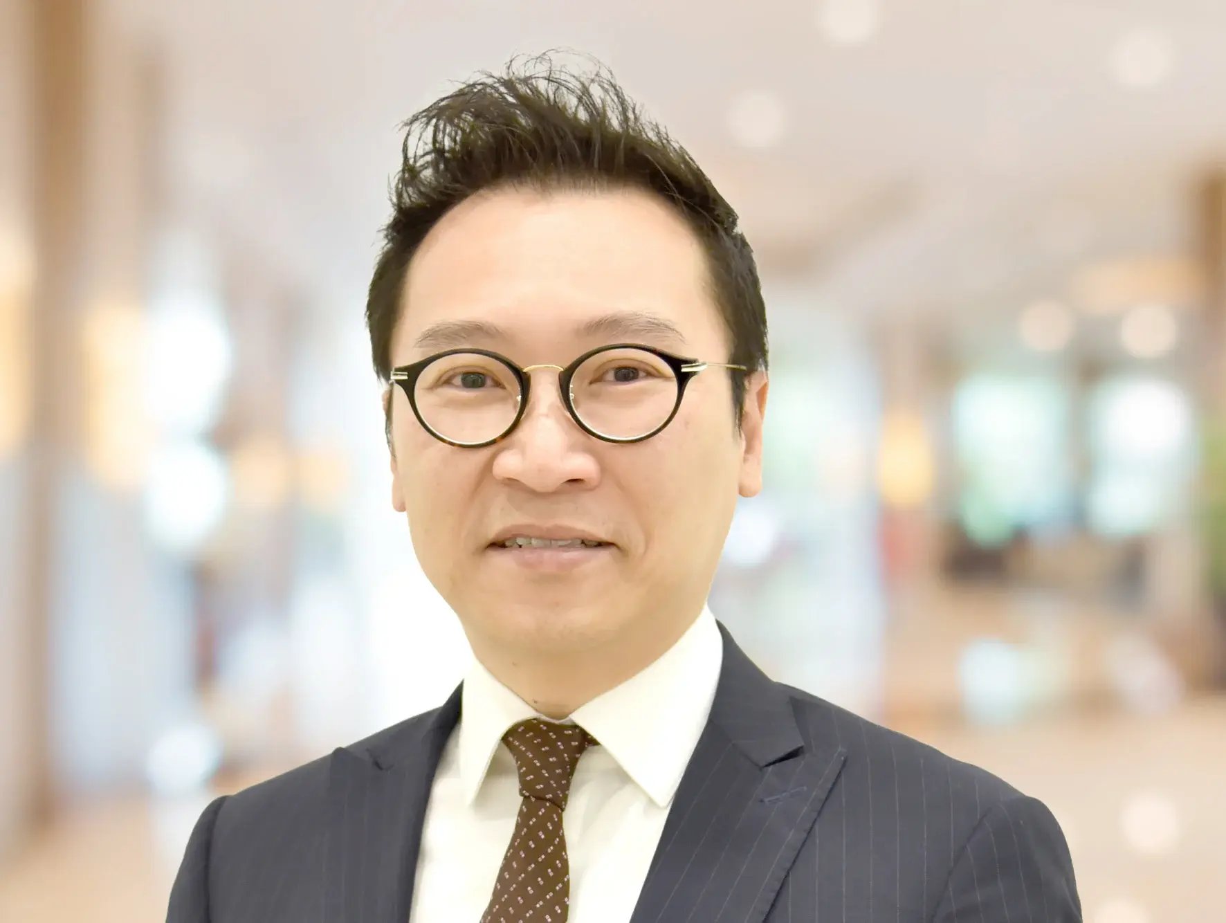 11 - James Lun